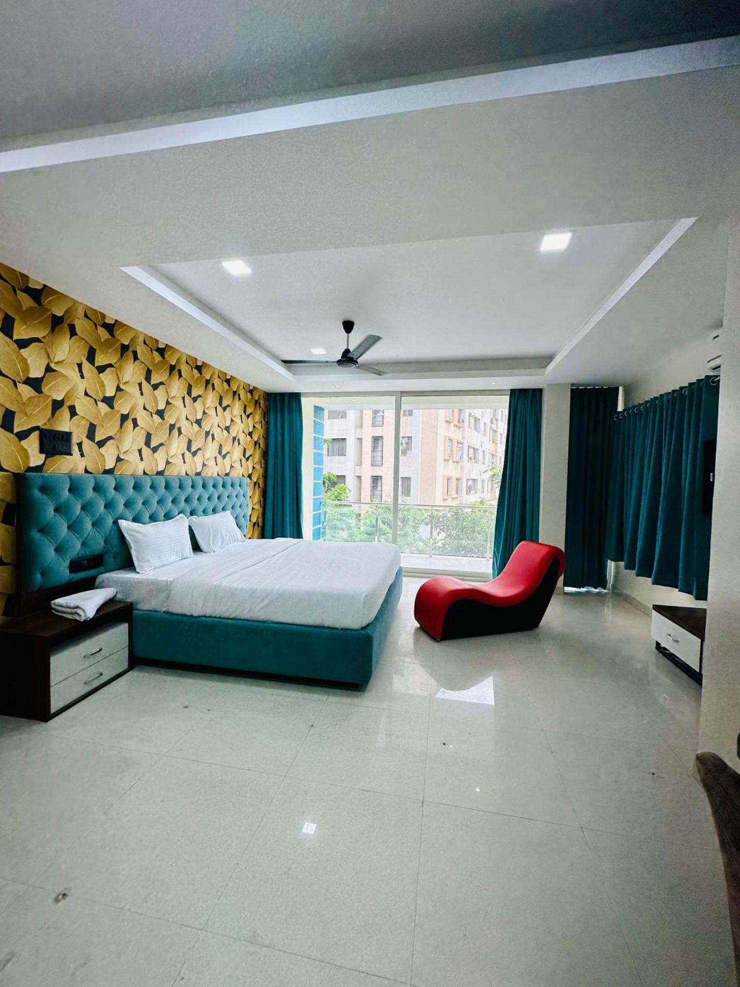 פונה Hotel Elite Stay מראה חיצוני תמונה
